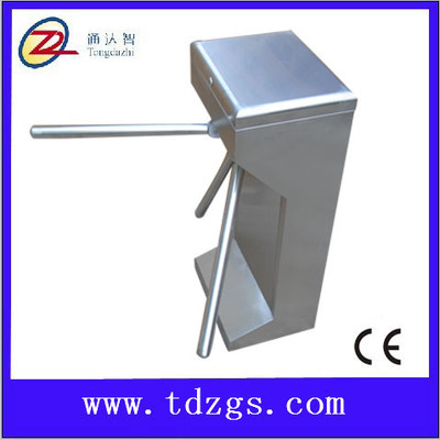 單向三輥閘 火車(chē)站高效進(jìn)出的可靠守護(hù)者